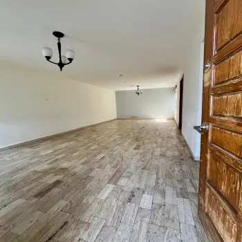 Casa En Venta,Hacienda Del Tepeyac,Av Moctezuma 6225, Zapopan, Jalisco 45053, 3 Habitaciones,2 Baños,Av Moctezuma,2,723249