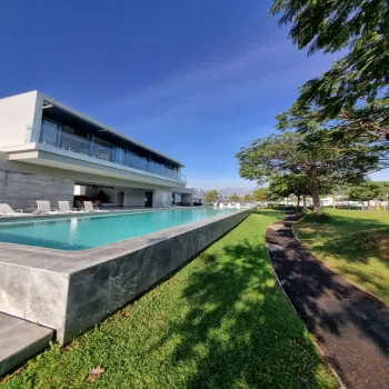 Casa En Venta,La Bella Residencial,Paseo la Bella S/N, San Pedro Tlaquepaque, Jalisco 45602, 3 Habitaciones,3 Baños,Paseo la Bella,2,p7r8U96