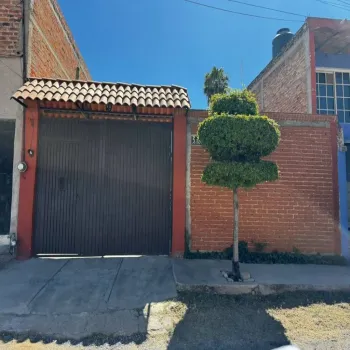 Casa En Venta,Las Liebres,Privada Rivas Guillen 381, San Pedro Tlaquepaque, Jalisco 45623, 3 Habitaciones,1 Baño,Privada Rivas Guillen,1,pd9Bvky