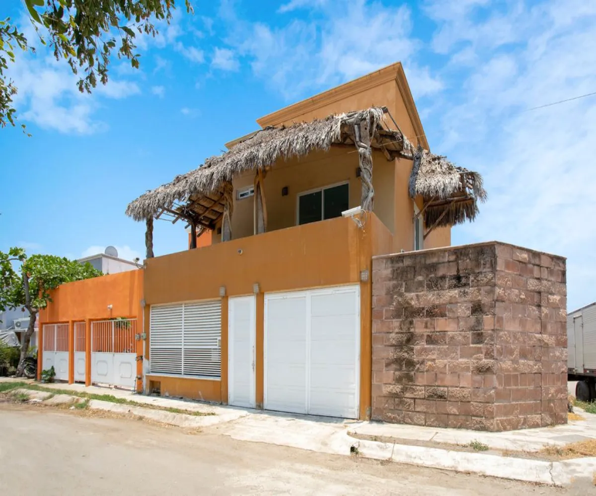 Casa En Venta,Sol del Pacífico,Bahía La Paz 223, Manzanillo, Colima 28879, 3 Habitaciones,4 Baños,Bahía La Paz,2,pbTOFKU