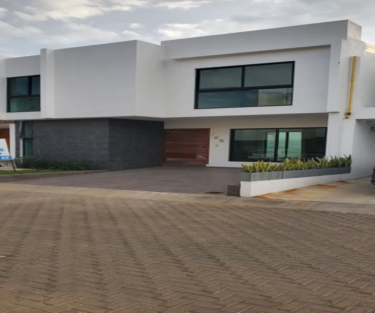 Casa En Venta,Bosques de San Isidro (Las Cañadas),Av. Rio Blanco 1676 285, Zapopan, Jalisco 45133, 4 Habitaciones,3 Baños,Av. Rio Blanco,2,pcXEz7f