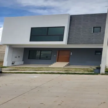 Casa En Venta,Valle Imperial,Av. Paseo de la Cantera 765 44, Zapopan, Jalisco 45134, 3 Habitaciones,2 Baños,Av. Paseo de la Cantera,3,prWV8Hz