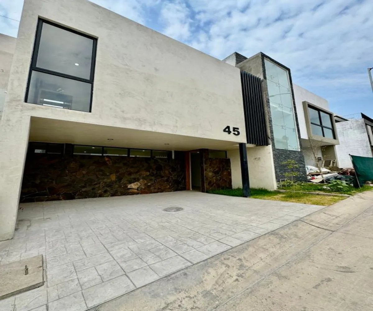 Casa En Venta,Zapopan,Vialidad E S/N, Zapopan, Jalisco 45134, 3 Habitaciones,2 Baños,Vialidad E,2,ptQMVOL