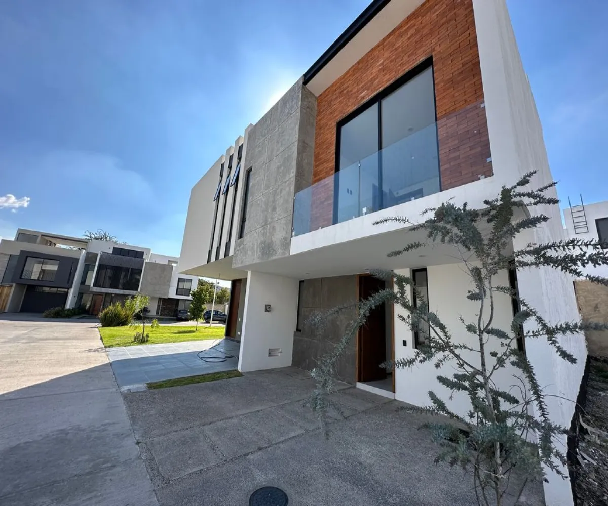 Casa En Venta,Bosques Santa Anita,Camino de las Moras 675, Tlajomulco de Zúñiga, Jalisco 45645, 3 Habitaciones,2 Baños,Camino de las Moras,2,p8ieQrf