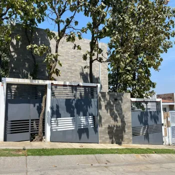 Casa En Venta,BUGAMBILIAS,PASEO DEL TAPIR 73, Zapopan, Jalisco 45237, 5 Habitaciones,4 Baños,PASEO DEL TAPIR,2,pYHrHnX