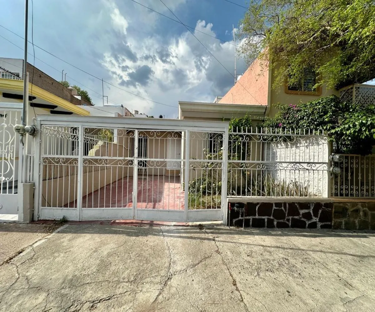 Casa En Venta,Colinas de La Normal,Rufino Tamayo 662, Guadalajara, Jalisco 44270, 4 Habitaciones,4 Baños,Rufino Tamayo ,1,pdJcwEe