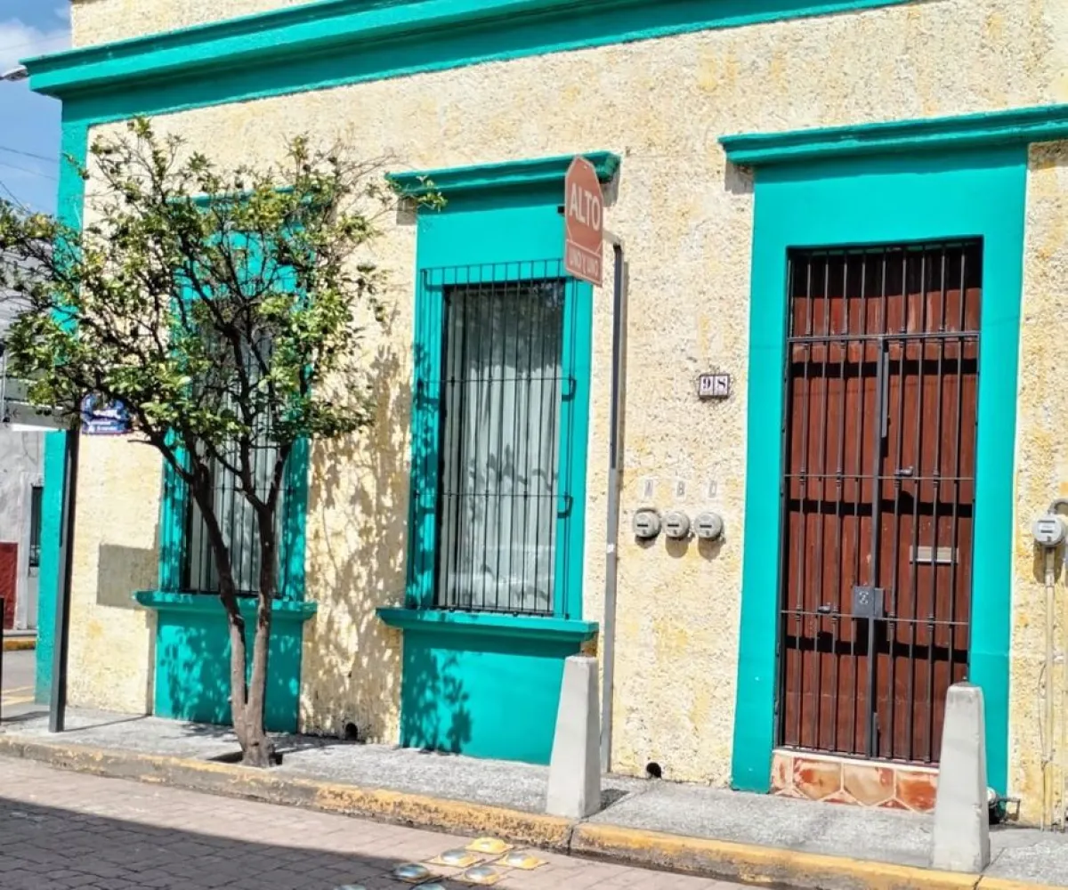 Casa En Venta,Tlaquepaque Centro,PROGRESO 98, San Pedro Tlaquepaque, Jalisco 45500, 3 Habitaciones,3 Baños,PROGRESO,1,pvjTZzf