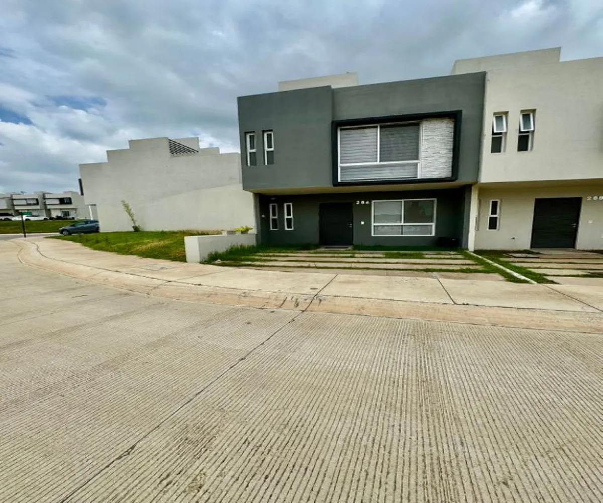 Casa En Venta,Zapopan,Paseo Abié 440 286, Zapopan, Jalisco 45134, 3 Habitaciones,2 Baños,Paseo Abié,2,pkzT61O