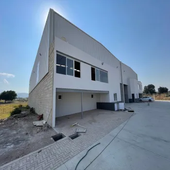 Bodega En Renta,San Sebastián El Grande,JESUS MICHEL GONZALEZ 77, Tlajomulco de Zúñiga, Jalisco 45650,2 Baños,JESUS MICHEL GONZALEZ,pge37Vq