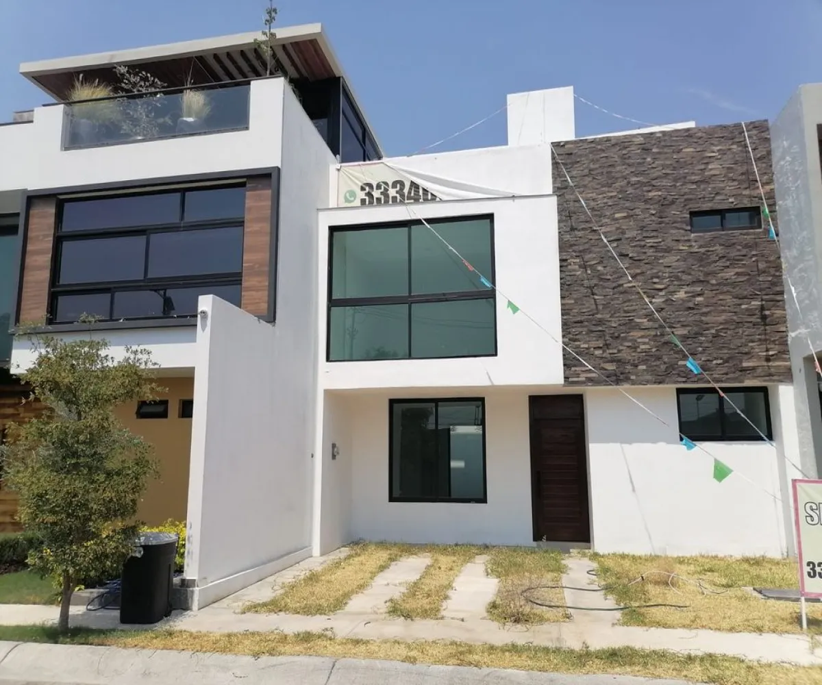 Casa En Venta,Los Almendros,Avenida Río Blanco 1900, Zapopan, Jalisco 45135, 4 Habitaciones,3 Baños,Avenida Río Blanco ,3,pUZkBlx