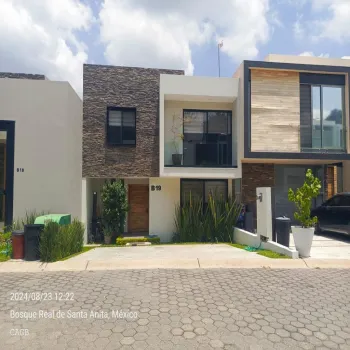 Casa En Renta,Bosque Real De Santa Anita,Loma de los Pinos 19, Tlajomulco de Zúñiga, Jalisco 45640, 3 Habitaciones,3 Baños,Loma de los Pinos,2,powZ6bc