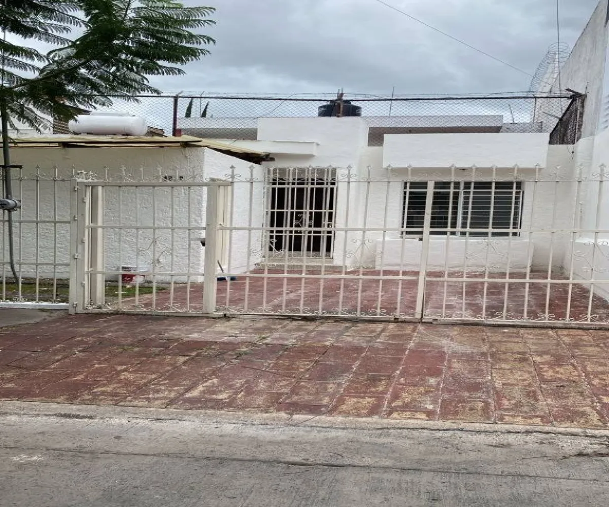 Casa En Renta,Arboledas 1a Secc.,PEZ AUSTRAL 4219, Zapopan, Jalisco 45070, 5 Habitaciones,2 Baños,PEZ AUSTRAL,2,696236