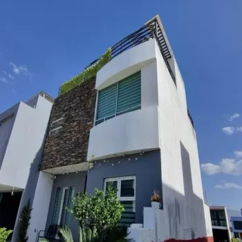 Casa En Venta,Senderos de Monte Verde,Sendero de los Huertos 143, Tlajomulco de Zúñiga, Jalisco 45640, 3 Habitaciones,2 Baños,Sendero de los Huertos,3,p2JwLWF