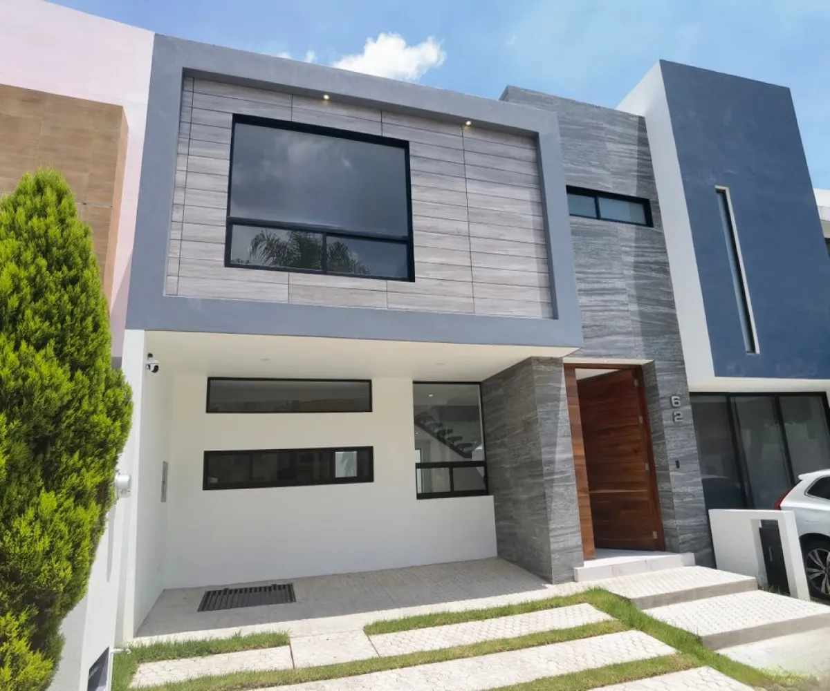 Casa En Venta,Del Pilar Residencial,Aranjuez 62 S/N, Tlajomulco de Zúñiga, Jalisco 45645, 4 Habitaciones,4 Baños,Aranjuez 62,3,ptqXGRa