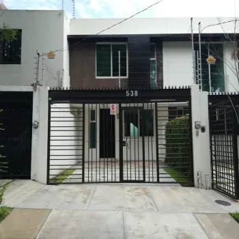 Casa En Renta,Jardines De Los Arcos,Calle Cuautitlán 538, Guadalajara, Jalisco 44500, 3 Habitaciones,3 Baños,Calle Cuautitlán,1,pPSZQ0f