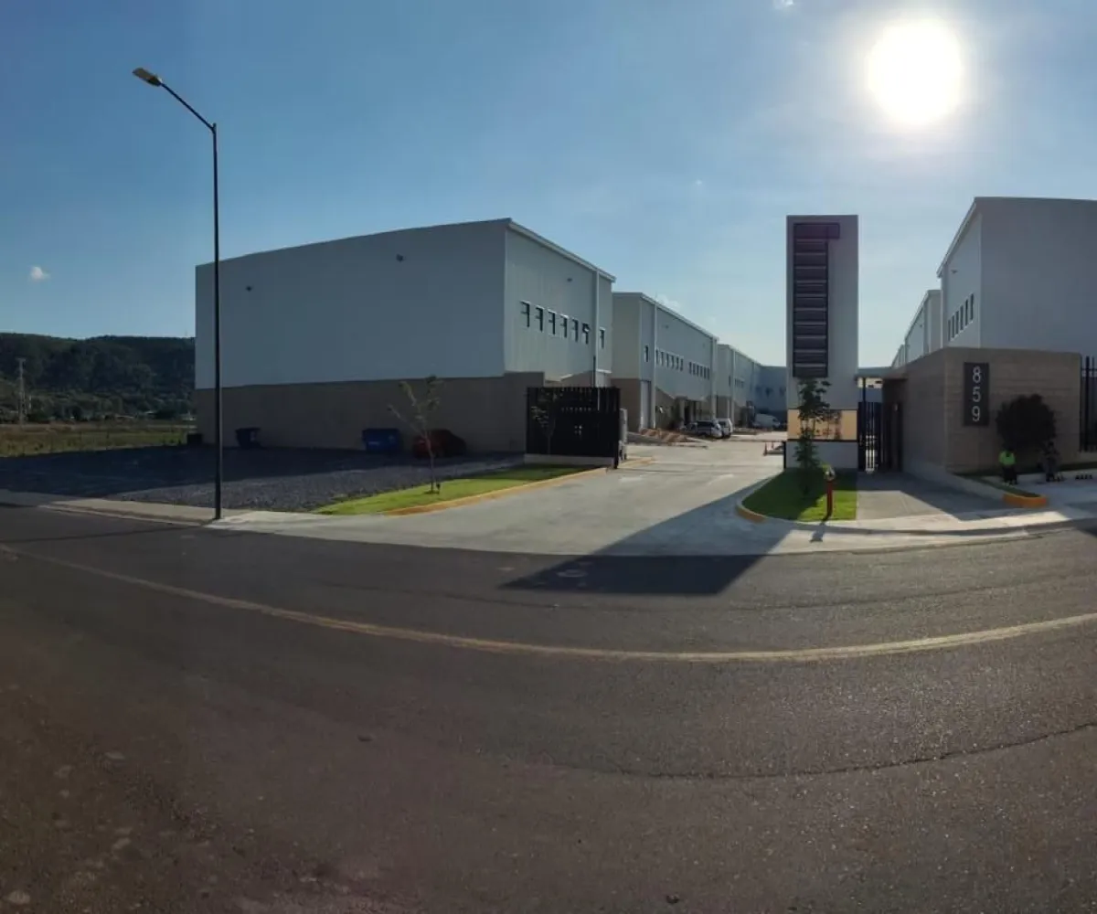 Industrial En Renta,Zapopan,Pinar de la venta S/N, Zapopan, Jalisco 45134,1 Baño,Pinar de la venta,1,p4R98QG