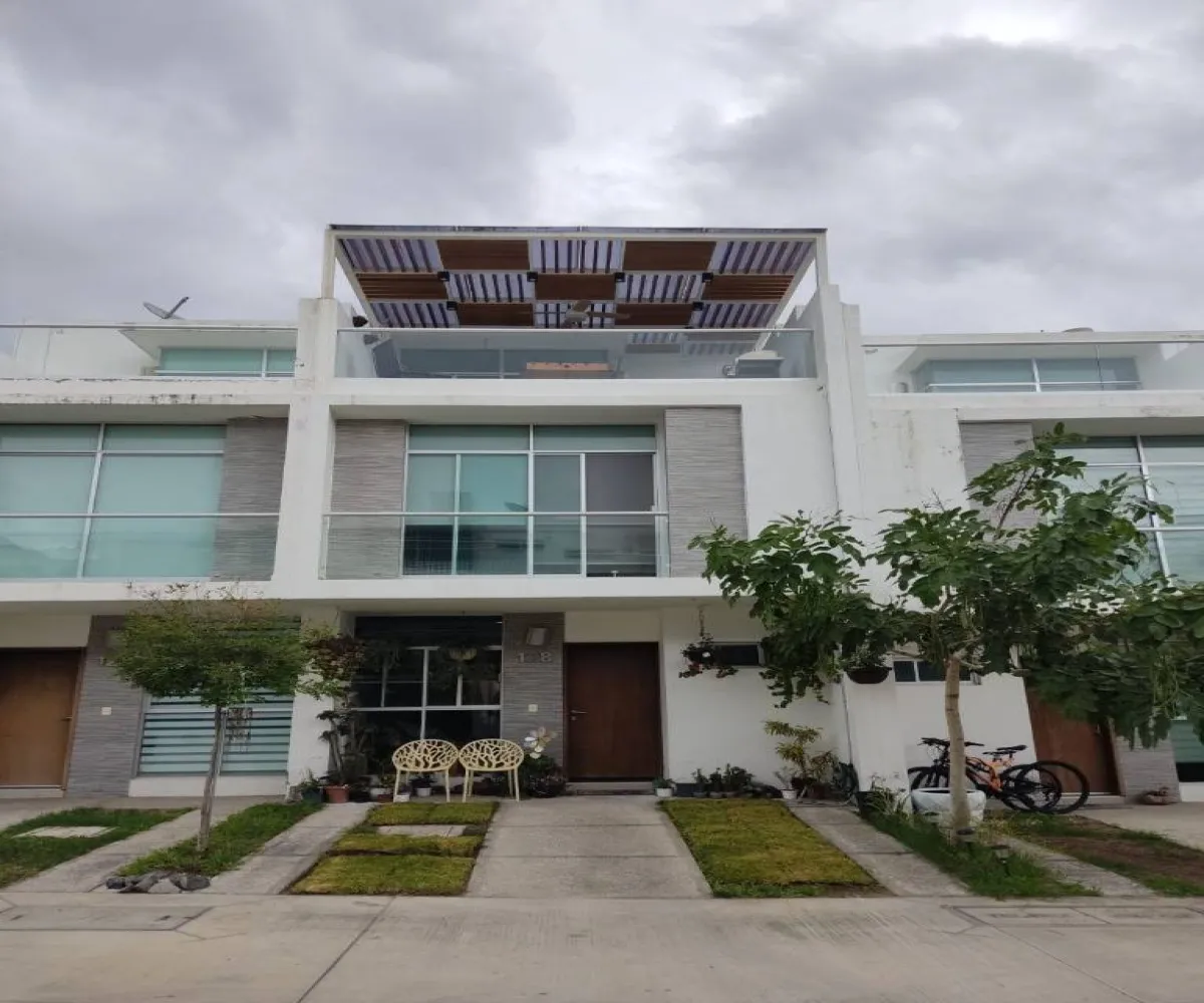 Casa En Venta,Natura Bosque Residencial,Av. Paseo del Bosque No. 3428 Casa 128 Coto Livorno, Zapopan, Jalisco 45066, 4 Habitaciones,4 Baños,Av. Paseo del Bosque,3,701750