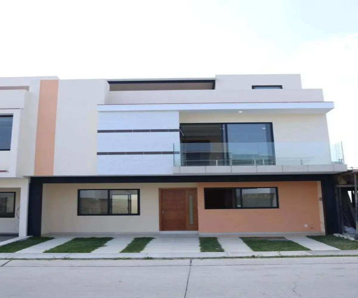 Casa En Renta,Zapopan,Boulevard Santillana S/N, Zapopan, Jalisco 45134, 3 Habitaciones,3 Baños,Boulevard Santillana,3,pOlHQYy