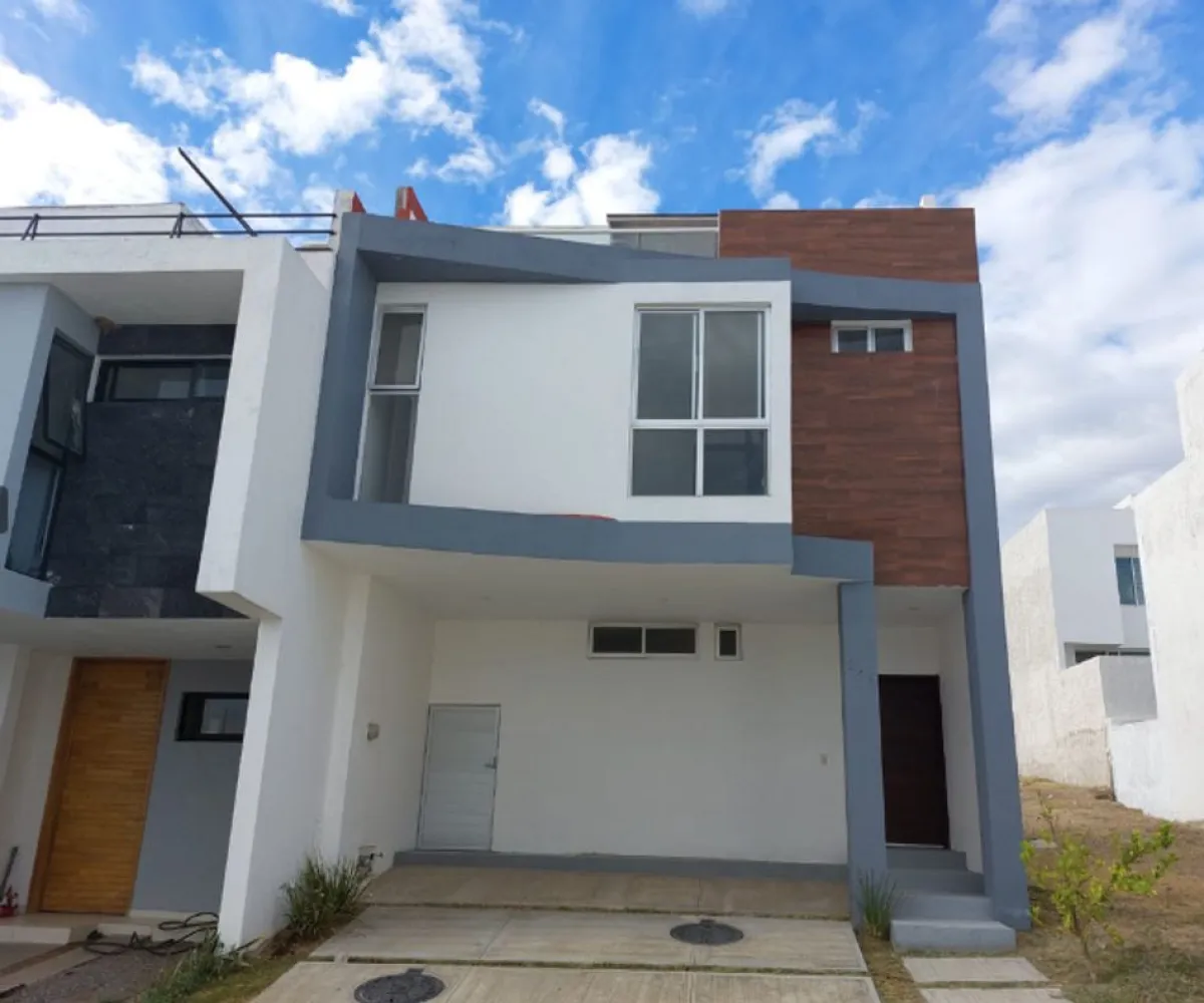 Casa En Venta,Carrarra Capital norte,Avenida Paseo de la Cantera 765 246, Zapopan, Jalisco 45134, 3 Habitaciones,2 Baños,Avenida Paseo de la Cantera,1,pGdRutg