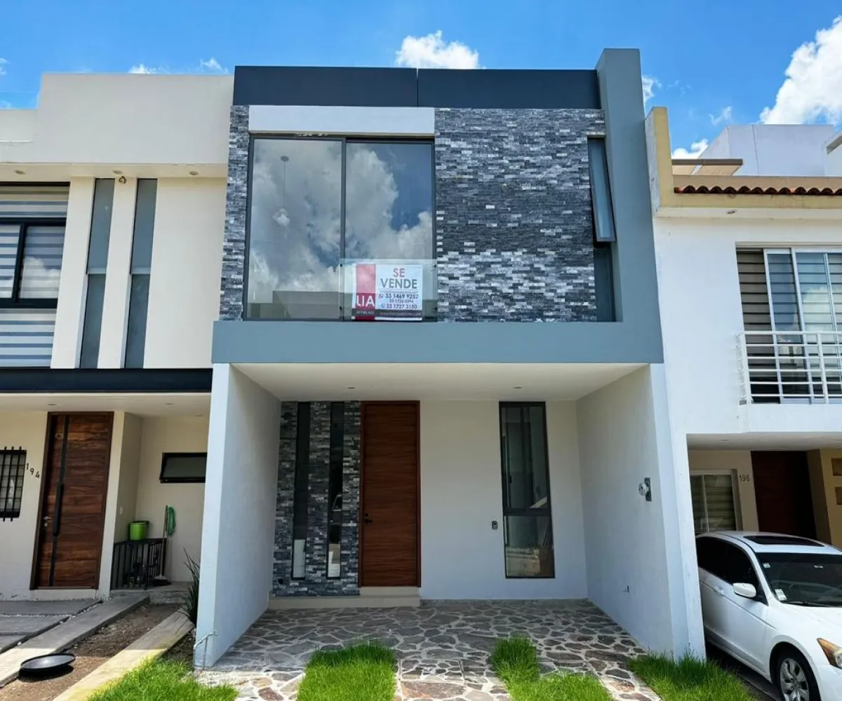 Casa En Venta,Madeiras Residencial,Avenida Madeiras 195, Zapopan, Jalisco 45134, 3 Habitaciones,2 Baños,Avenida Madeiras,1,pGJZXe7