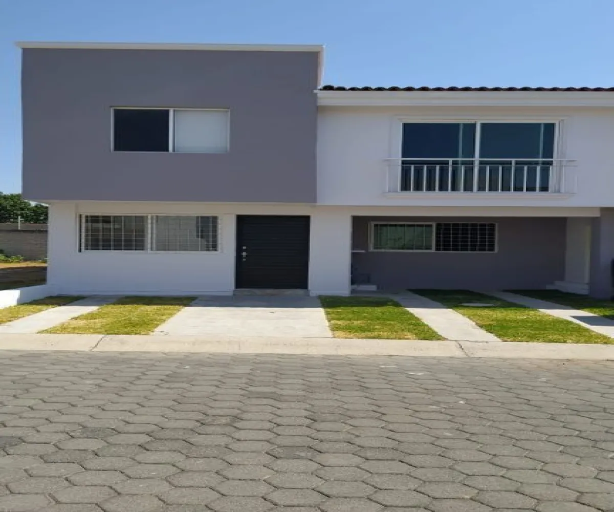 Casa En Venta,Casa Fuerte,Avenida Casa Fuerte 96, Tlajomulco de Zúñiga, Jalisco 45645, 3 Habitaciones,3 Baños,Avenida Casa Fuerte,2,pyrJOYB