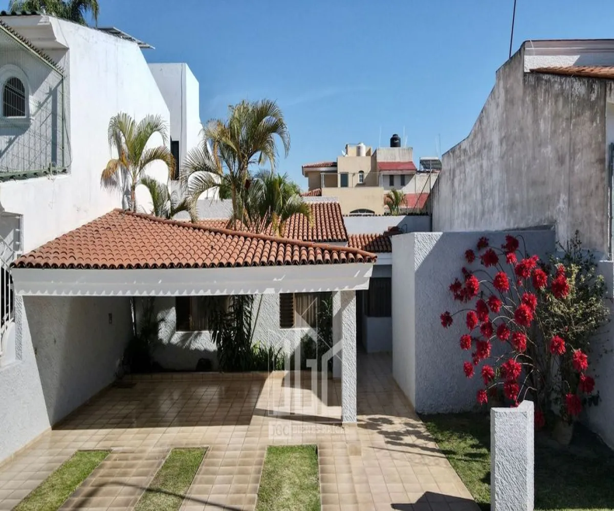 Casa En Venta,Fracc Ciudad Bugambilias,Remanso de las Nochebuenas S/N, Zapopan, Jalisco 45100, 3 Habitaciones,2 Baños,Remanso de las Nochebuenas,1,pdyrDeW