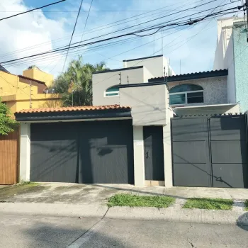 Casa En Venta,Fracc Prados Tepeyac,Calle Prado de las Gladiolas 4387, Zapopan, Jalisco 45050, 3 Habitaciones,3 Baños,Calle Prado de las Gladiolas,1,pVVrjce