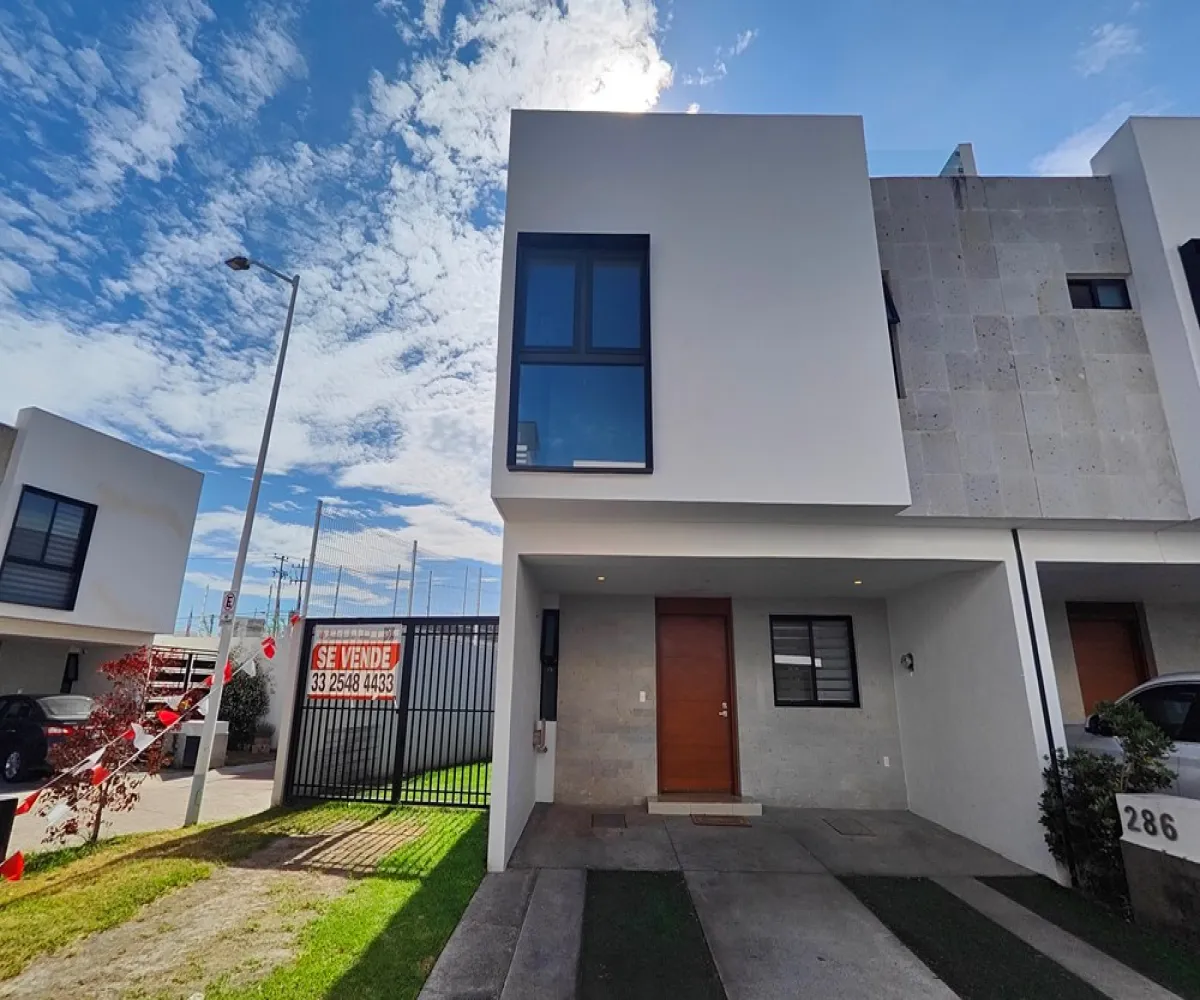 Casa En Venta,Áurea Residencial,AGUAMARINA 445, San Pedro Tlaquepaque, Jalisco 45602, 3 Habitaciones,2 Baños,AGUAMARINA,712684