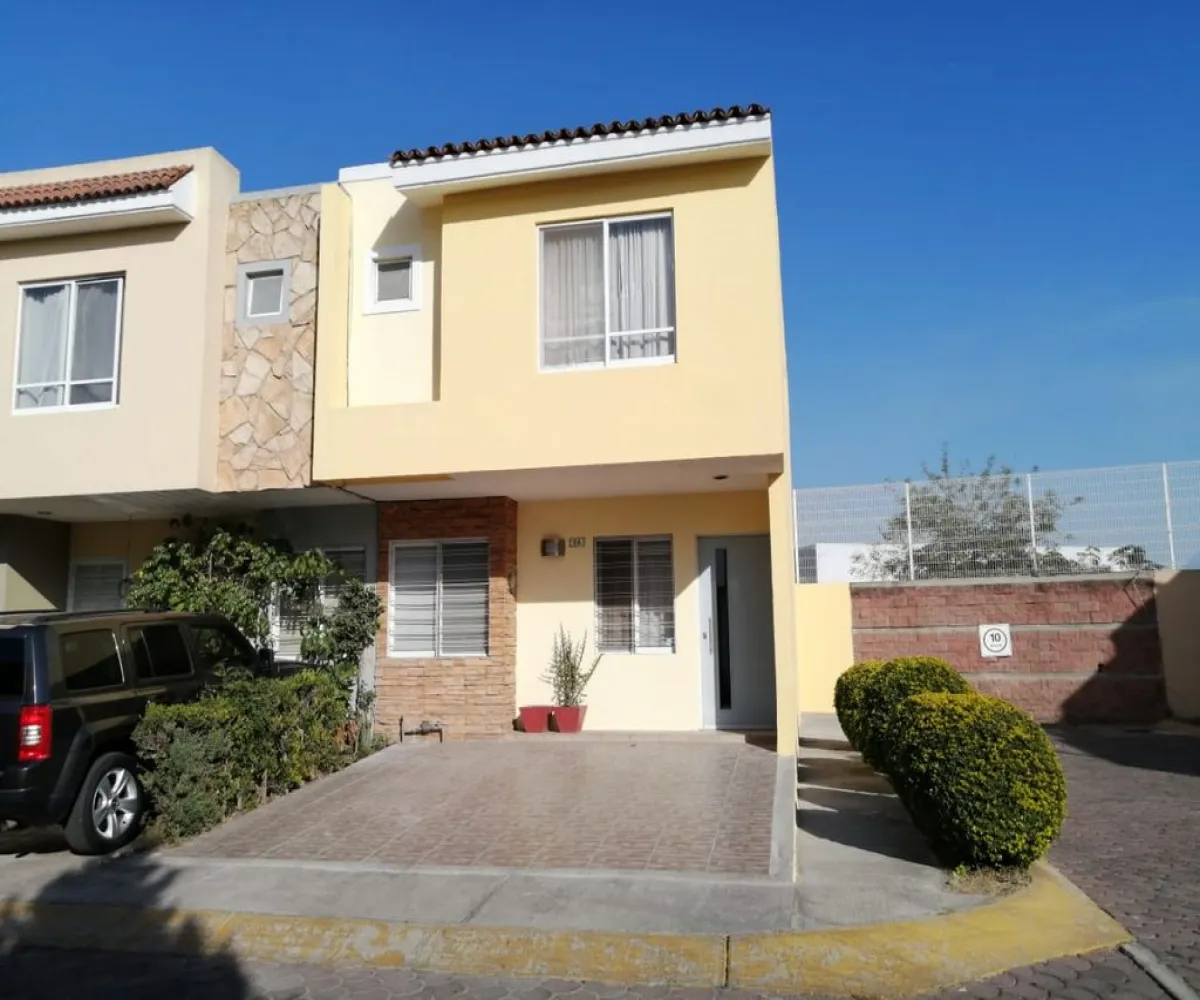 Casa En Venta,Parques del Bosque,Avenida Primavera S/N, San Pedro Tlaquepaque, Jalisco 45609, 3 Habitaciones,2 Baños,Avenida Primavera,2,pYDKUMu