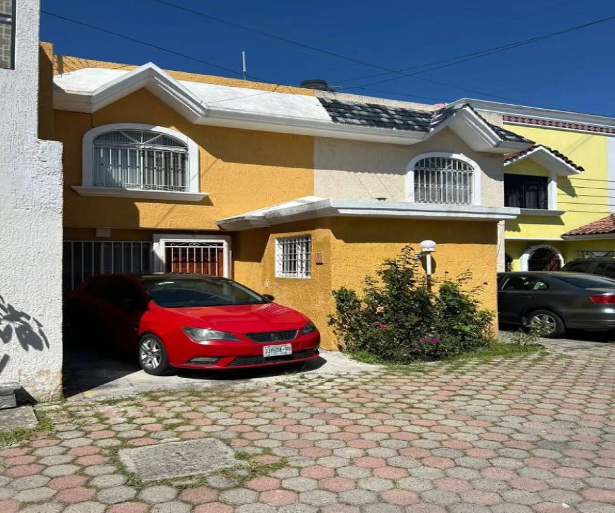 Casa En Venta,El Colli Urbano,Calle Felipe Ruvalcaba 10, Zapopan, Jalisco 45070, 3 Habitaciones,2 Baños,Calle Felipe Ruvalcaba,2,pQsD3QM