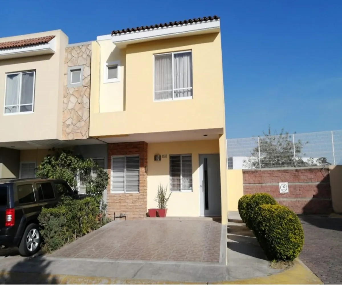 Casa En Venta,Fraccionamiento Parques del Bosque,Primavera, Tlaquepaque, Jalisco 45609, 3 Habitaciones,2 Baños,Primavera,718922