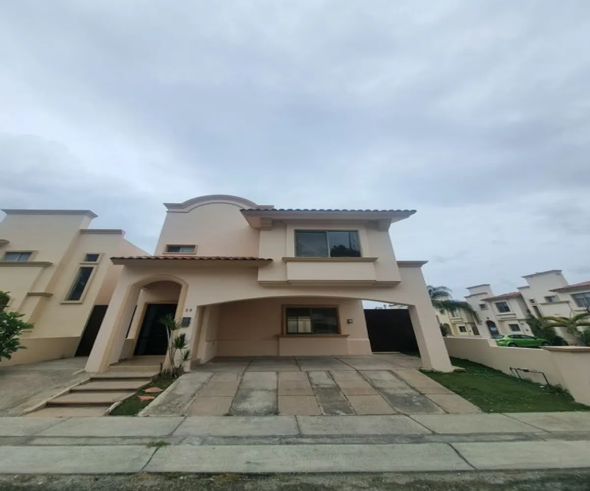 Casa En Venta,San Agustin,Villa California S/N, Tlajomulco de Zúñiga, Jalisco 45645, 3 Habitaciones,2 Baños,Villa California,2,pZhsOmx