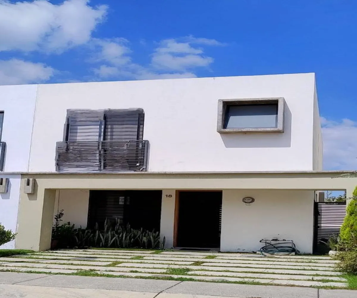 Casa En Venta,Adamar,AV. ADAMAR 1216-18, Tlajomulco De Zúñiga, Jalisco 45646, 3 Habitaciones,2 Baños,AV. ADAMAR,2,719318