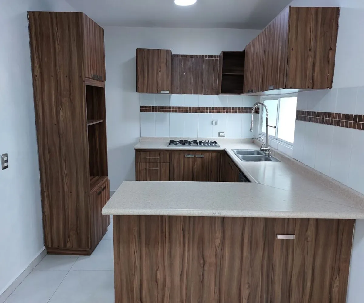 Casa En Venta,Pontevedra,Paseo Lira S/N 20, Tlajomulco de Zúñiga, Jalisco 45640, 3 Habitaciones,1 Baño,Paseo Lira,1,pmT4EIZ