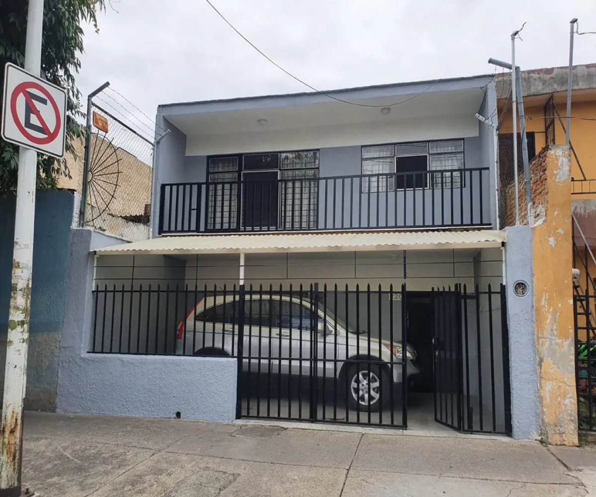 Casa En Venta,Del Sur,Avenida Cruz del Sur 220, Guadalajara, Jalisco 44920, 3 Habitaciones,2 Baños,Avenida Cruz del Sur,1,p0K2ww7