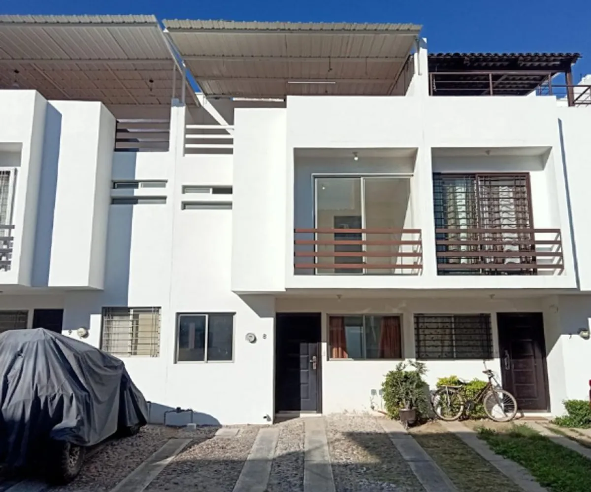 Casa En Venta,Colinas Del Rey,C. Pradera 73 8, Zapopan, Jalisco 45130, 3 Habitaciones,3 Baños,C. Pradera,2,ppKEazQ