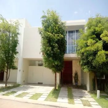 Casa En Venta,Jardines Universidad,Av. Juan Palomar y Arias 861, Zapopan, Jalisco 45110, 3 Habitaciones,5 Baños,Av. Juan Palomar y Arias,3,721515