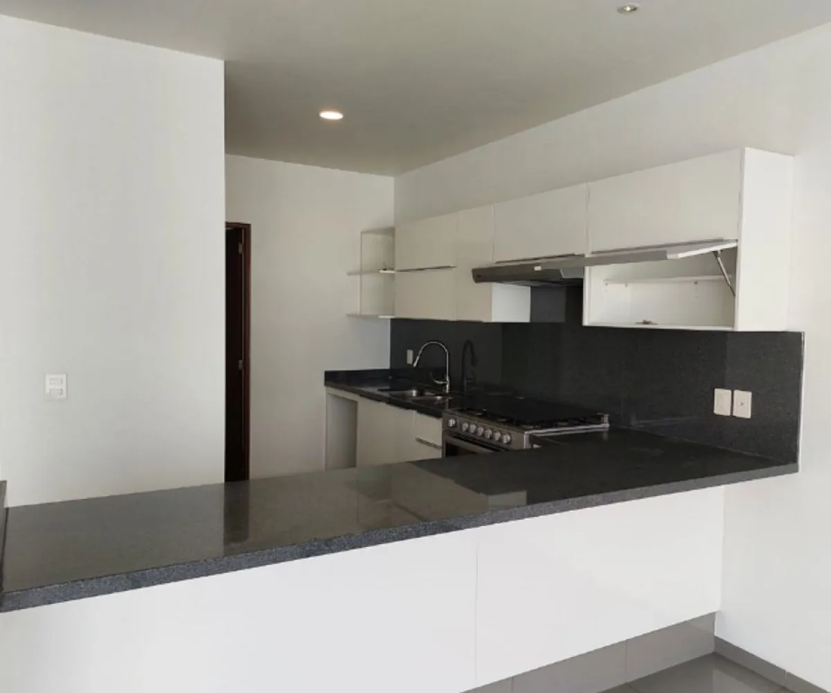 Casa En Venta,Valle Imperial,Avenida del Bosque Real Coto Alamo 75, Zapopan, Jalisco 45134, 1 Cuarto,1 Baño,Avenida del Bosque Real,2,pY9Hkjs