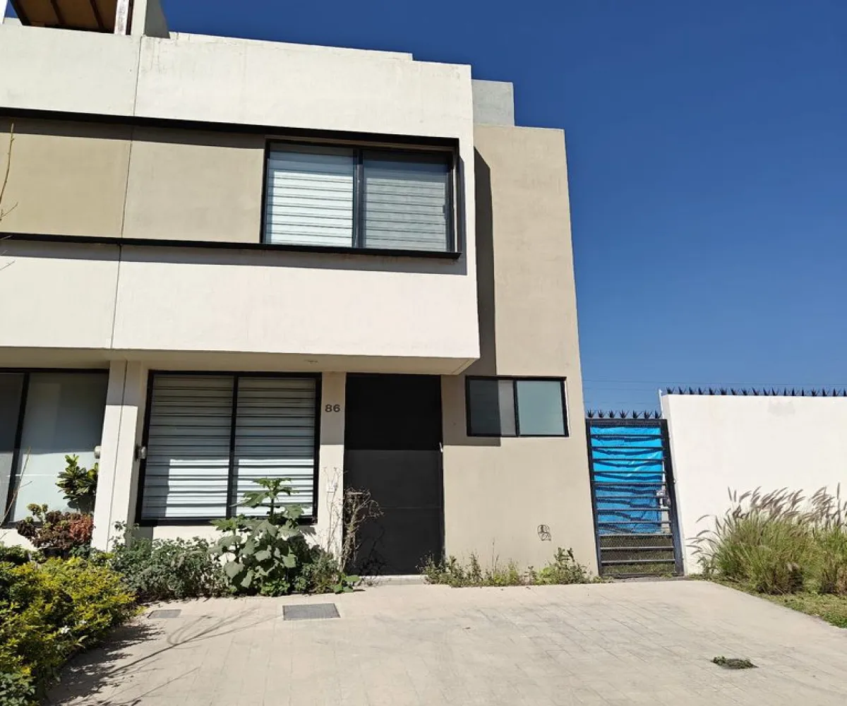 Casa En Venta,Element,Avenida Elementia 116 86, Tlajomulco de Zúñiga, Jalisco 45645, 3 Habitaciones,2 Baños,Avenida Elementia,3,pXAYlRK