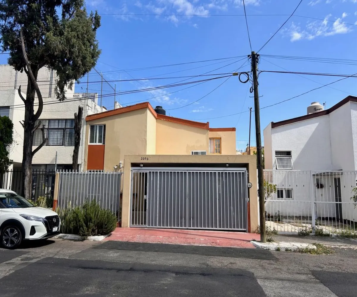 Casa En Venta,Las Águilas,Calle Sierra de Quila 2096, Zapopan, Jalisco 45070, 3 Habitaciones,2 Baños,Calle Sierra de Quila,2,pTUlkfk