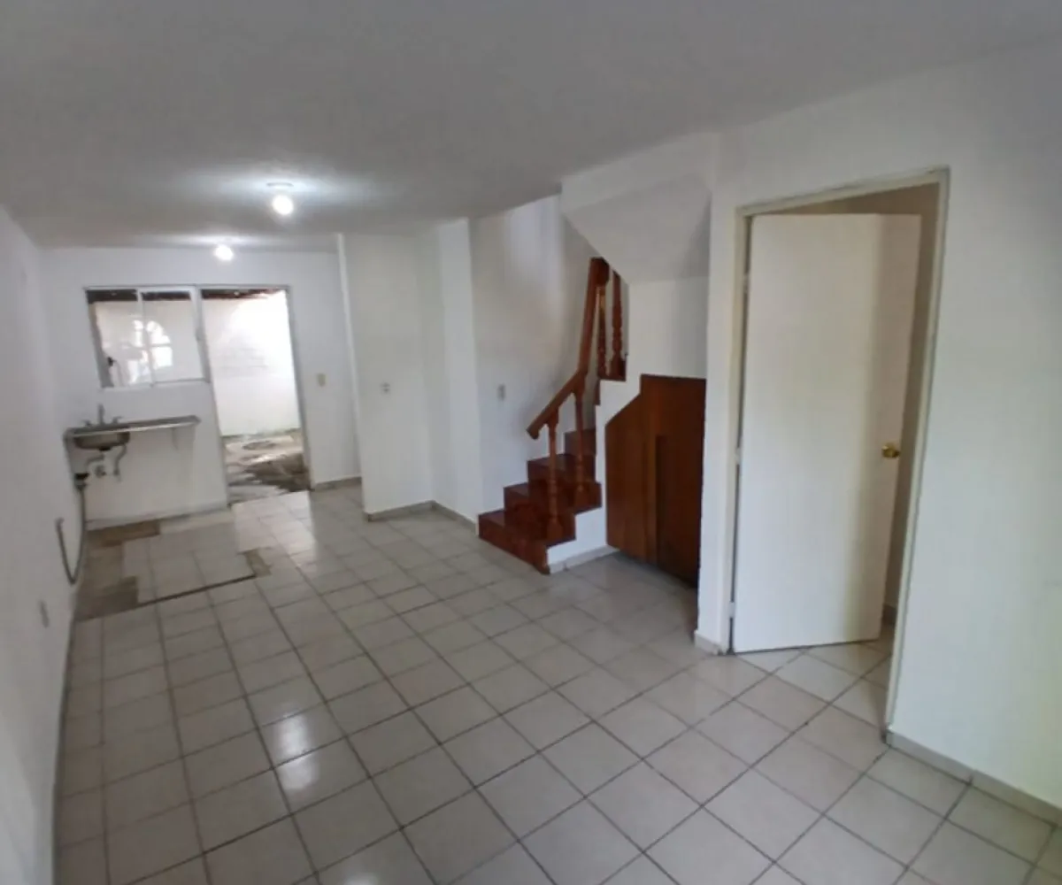 Casa En Venta,Jardines del Valle,Avenida Acueducto 3139, Zapopan, Jalisco 45138, 3 Habitaciones,2 Baños,Avenida Acueducto,2,pftb3vS