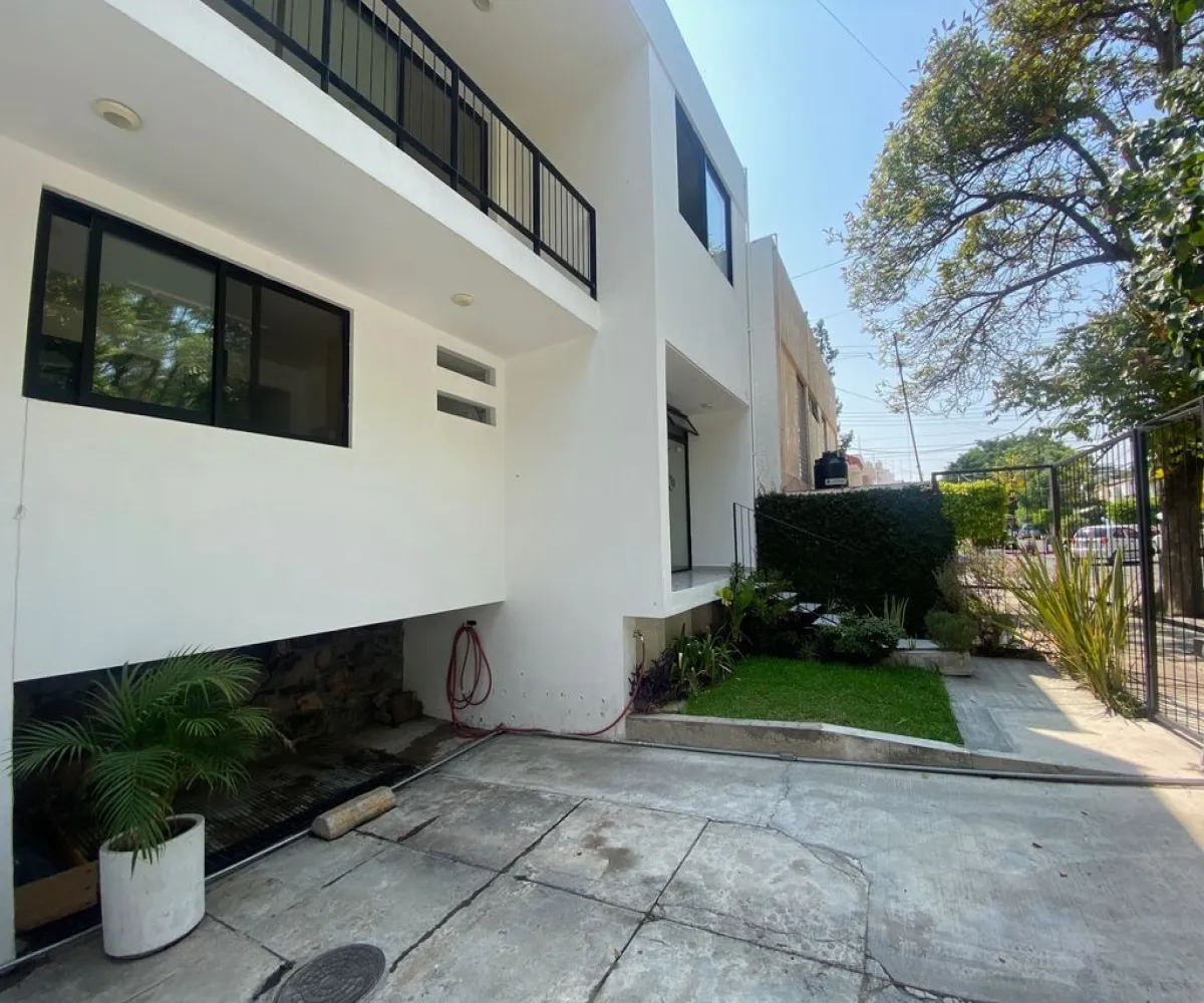 Casa En Venta,Chapalita,San Uriel S/N, Guadalajara, Jalisco 44500, 3 Habitaciones,2 Baños,San Uriel,2,psy4fSK