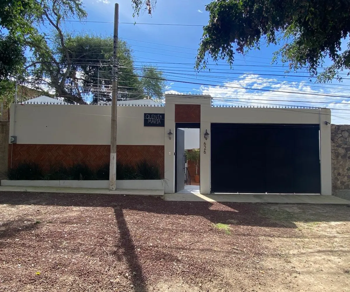 Casa En Venta,Ajijic Centro,Quinta Maria (Carretera Chapala - Jocotepec) 626, Chapala, Jalisco 45925, 4 Habitaciones,4 Baños,Quinta Maria (Carretera Chapala - Jocotepec),2,pmSlQQY