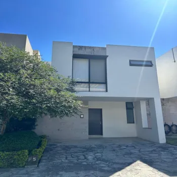 Casa En Venta,Zona Real,Avenida Paseo de La Luna 1150, Zapopan, Jalisco 45019, 2 Habitaciones,2 Baños,Avenida Paseo de La Luna,1,pK2pf98