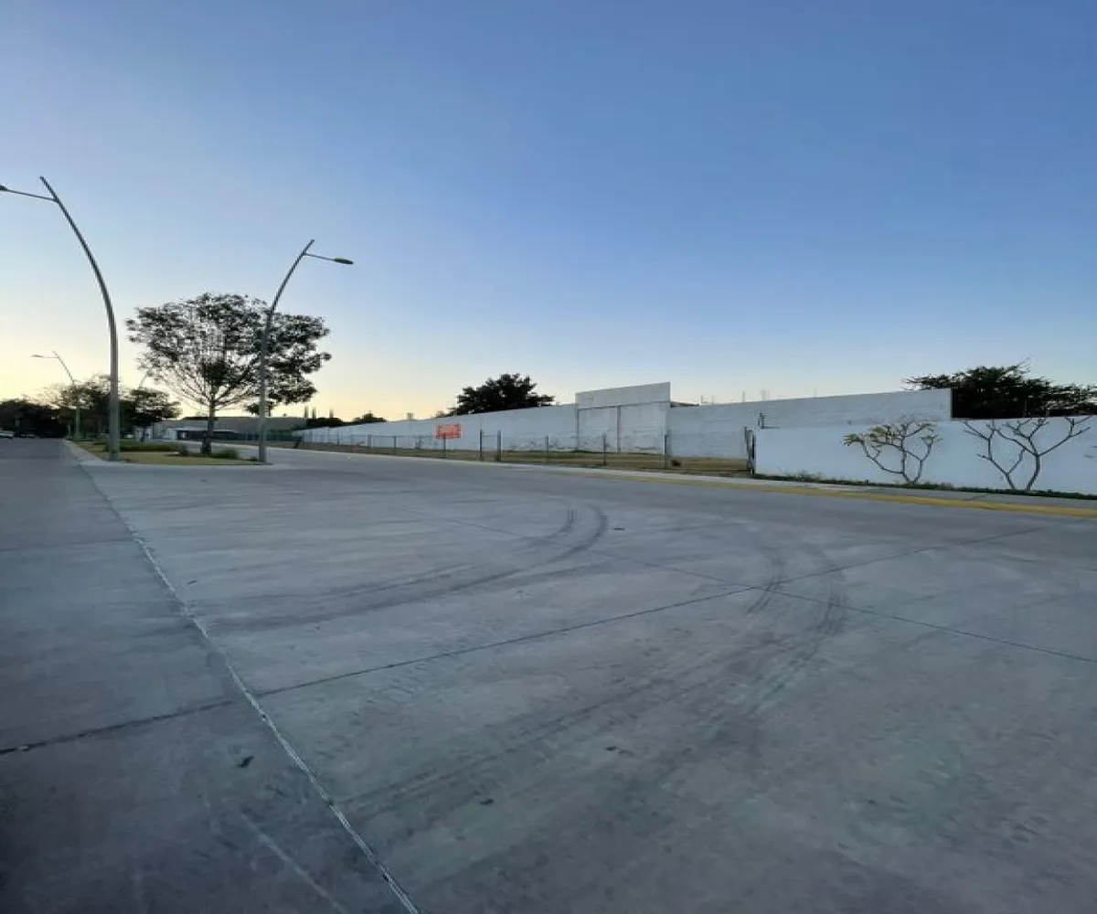 Terreno En Venta,Granja,Calzada Circunvalacion Oriente 175, Zapopan, Jalisco 45010,Calzada Circunvalacion Oriente,pBguijg