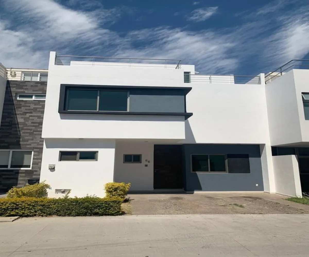 Casa En Venta,Rinconada del Bosque,Avenida Soleras 570, Zapopan, Jalisco 45017, 4 Habitaciones,5 Baños,Avenida Soleras,1,p0kMQZ8