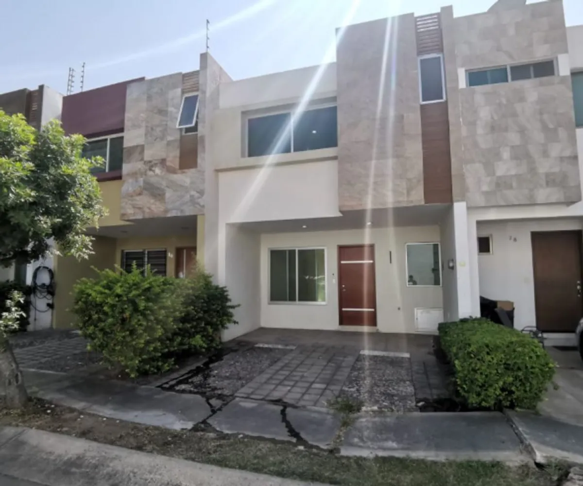 Casa En Venta,Villas de Zapopan,Circuito de los Tulipanes S/N 79, Zapopan, Jalisco 45133, 2 Habitaciones,2 Baños,Circuito de los Tulipanes,2,pEhTIWW