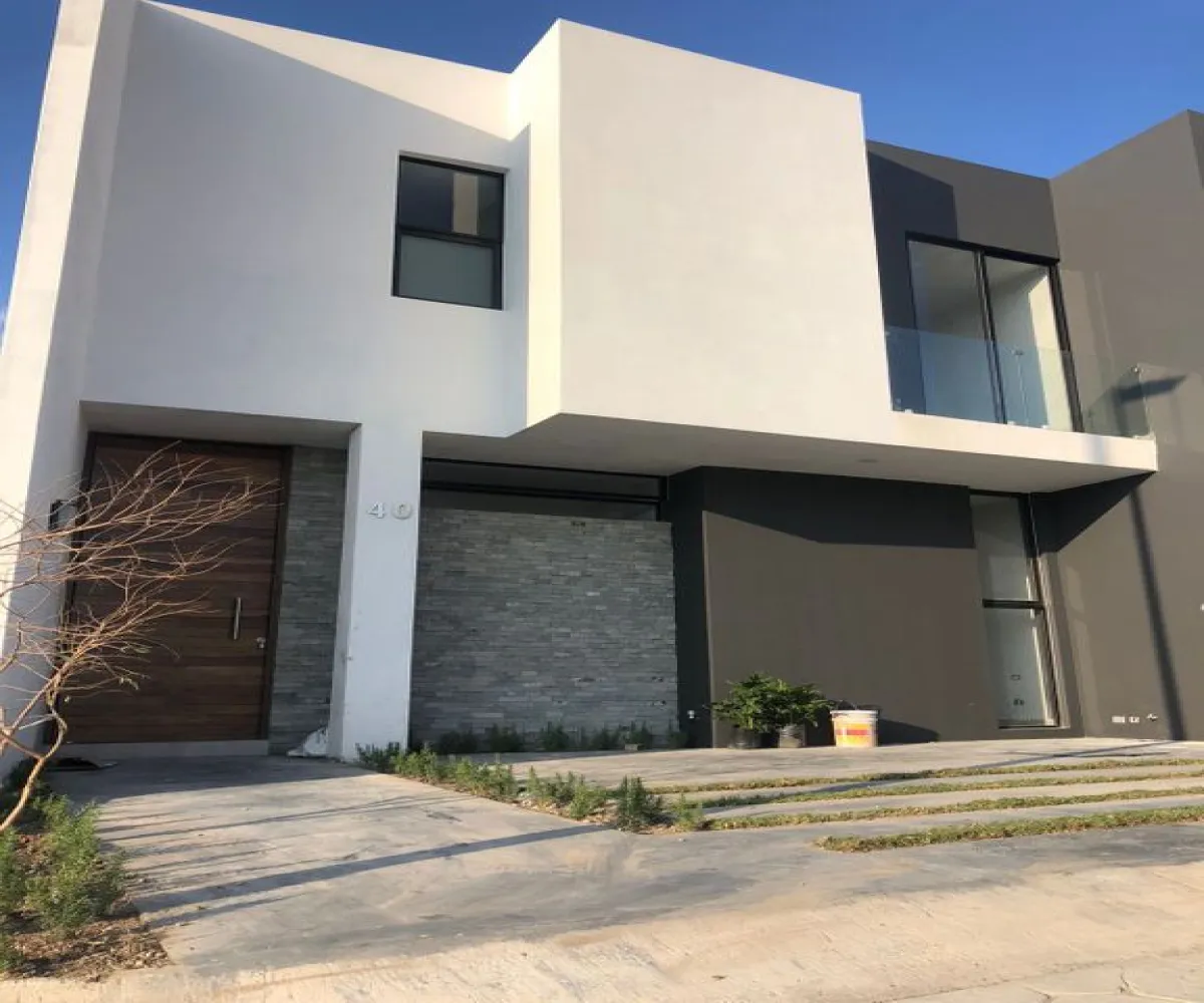 Casa En Venta,Avenida Adamar S/N, Tlajomulco de Zúñiga, Jalisco 45645, 4 Habitaciones,3 Baños,Avenida Adamar,2,pHBmqEc