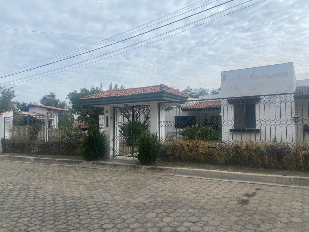 Santa Ana Tepetitlan Paseo de la Canada 4 Habitaciones