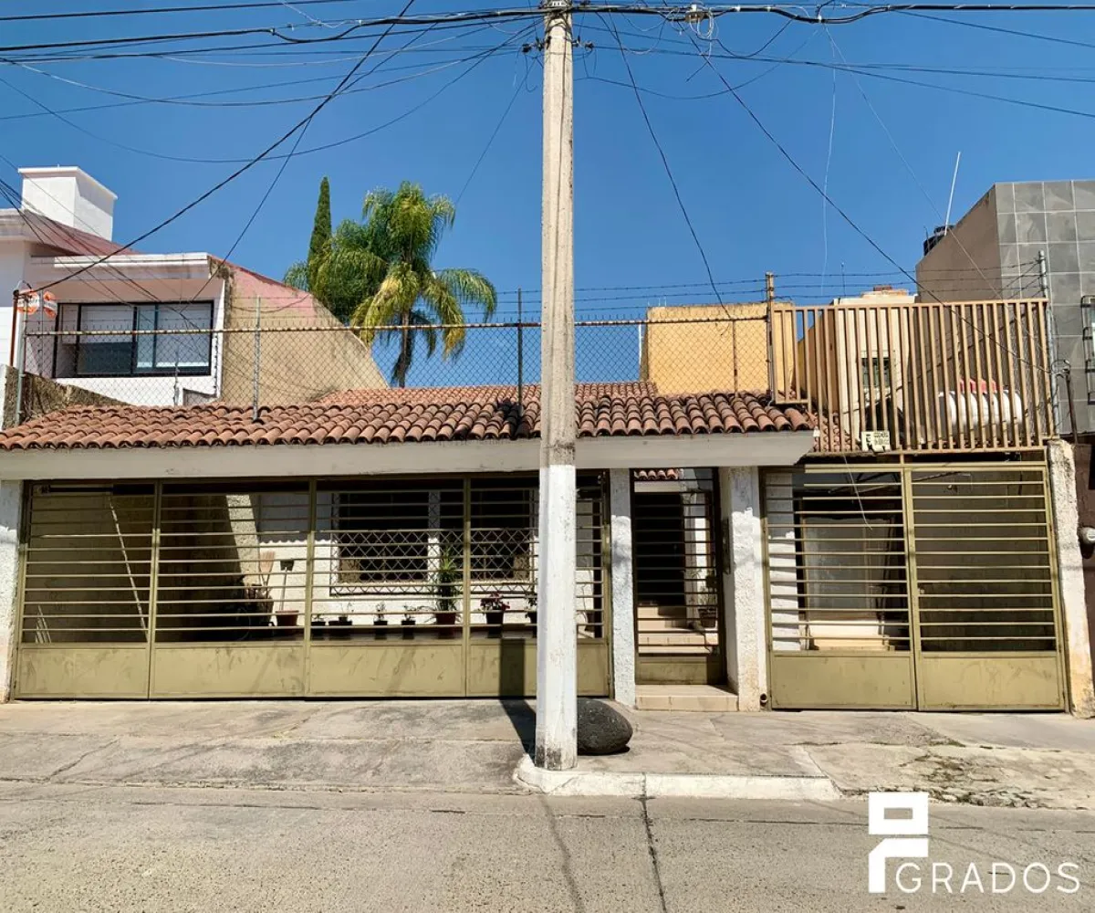 Casa En Venta,Chapalita de Occidente,Eje Central 5132, Zapopan, Jalisco 45030, 4 Habitaciones,3 Baños,Eje Central,1,pWzj6kl